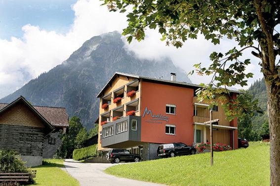 Hotel Garni Madrisa Brand  Exterior photo