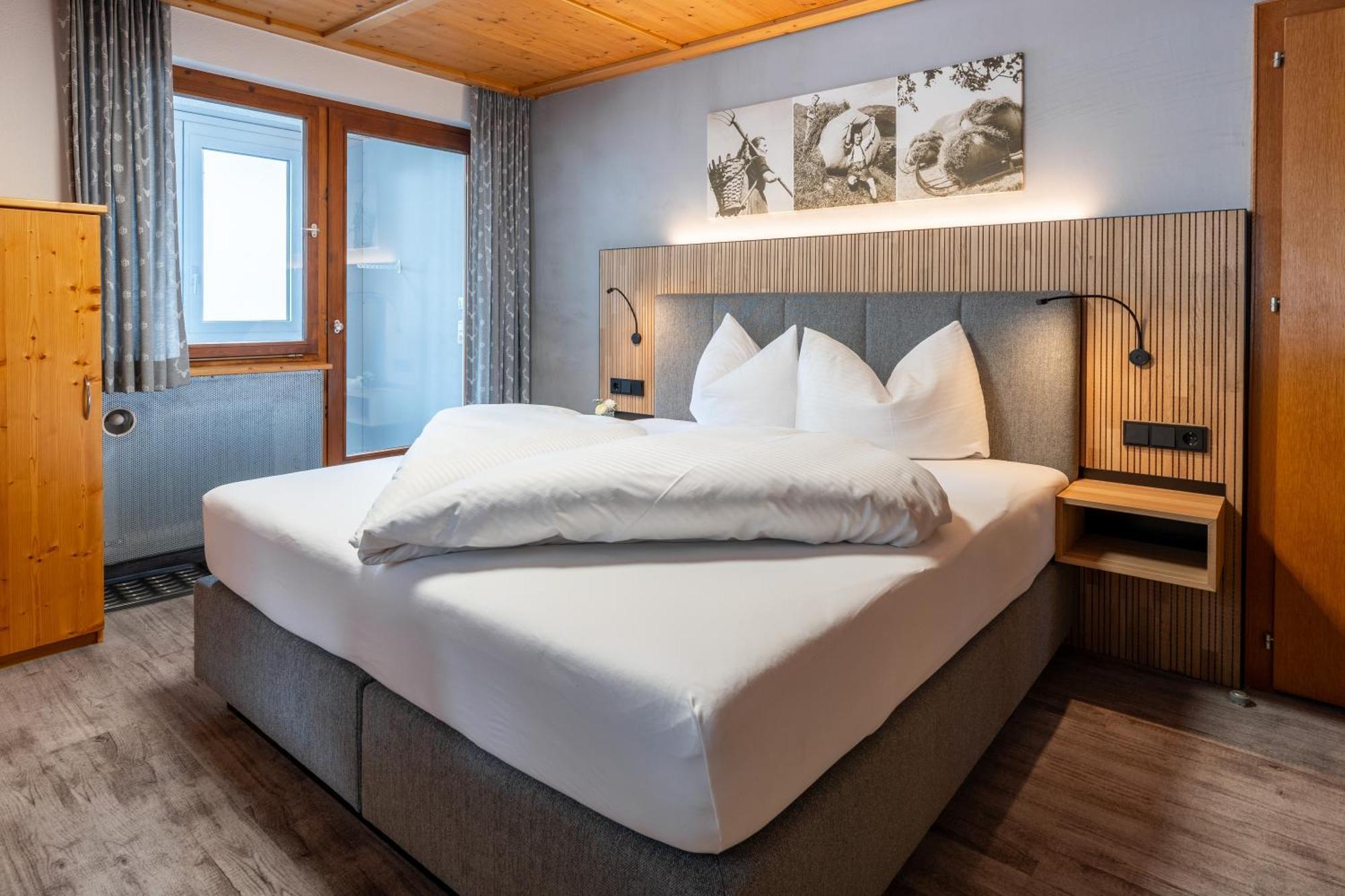 Hotel Garni Madrisa Brand  Exterior photo